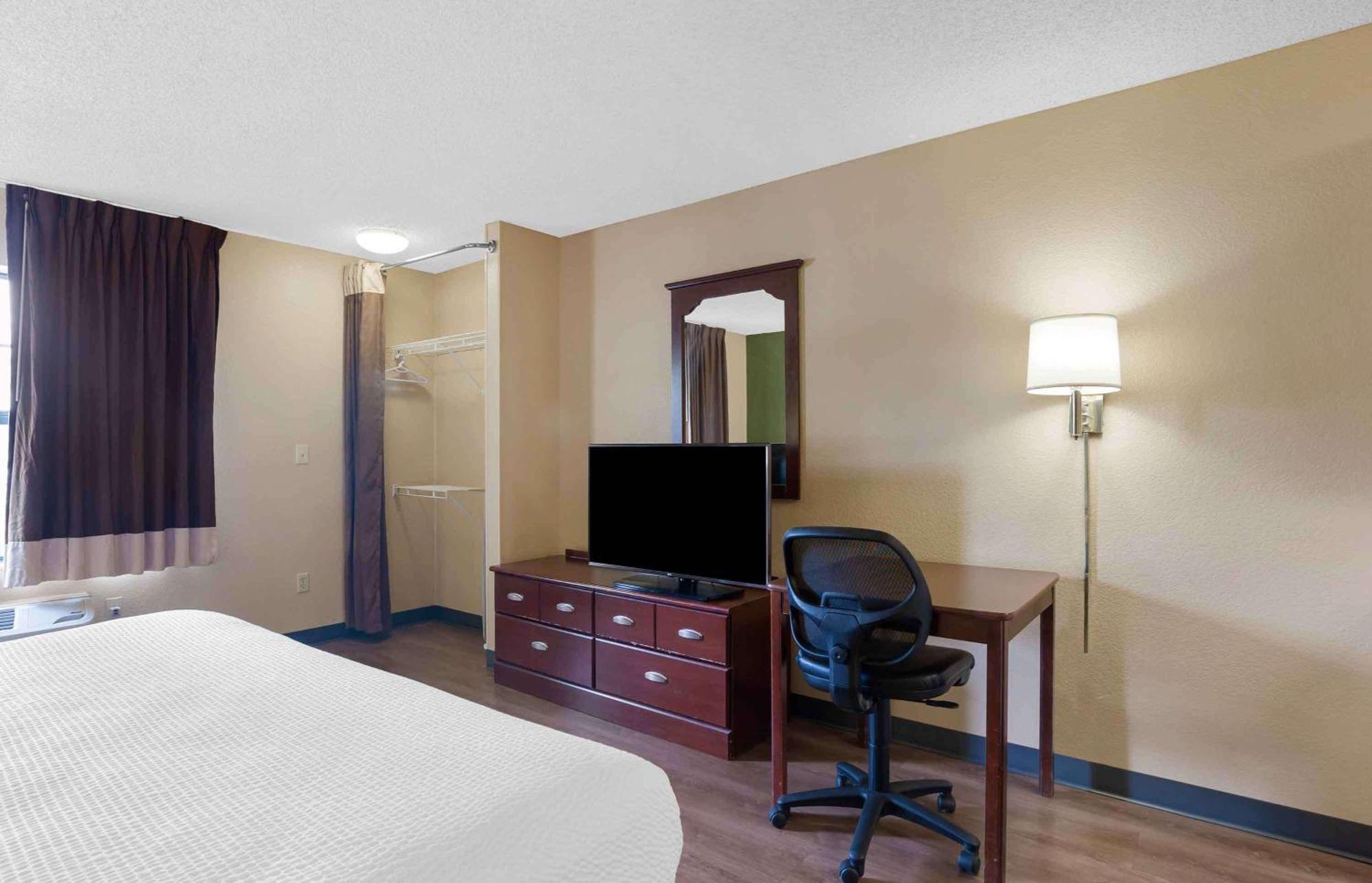 Extended Stay America Suites - Seattle - Bellevue - Factoria Bagian luar foto