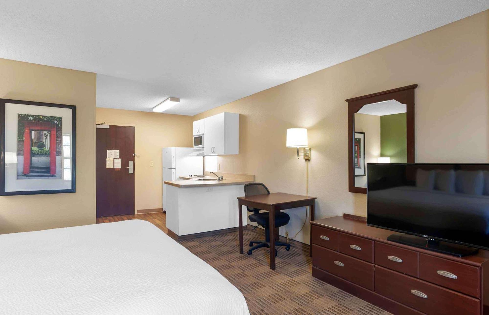 Extended Stay America Suites - Seattle - Bellevue - Factoria Bagian luar foto