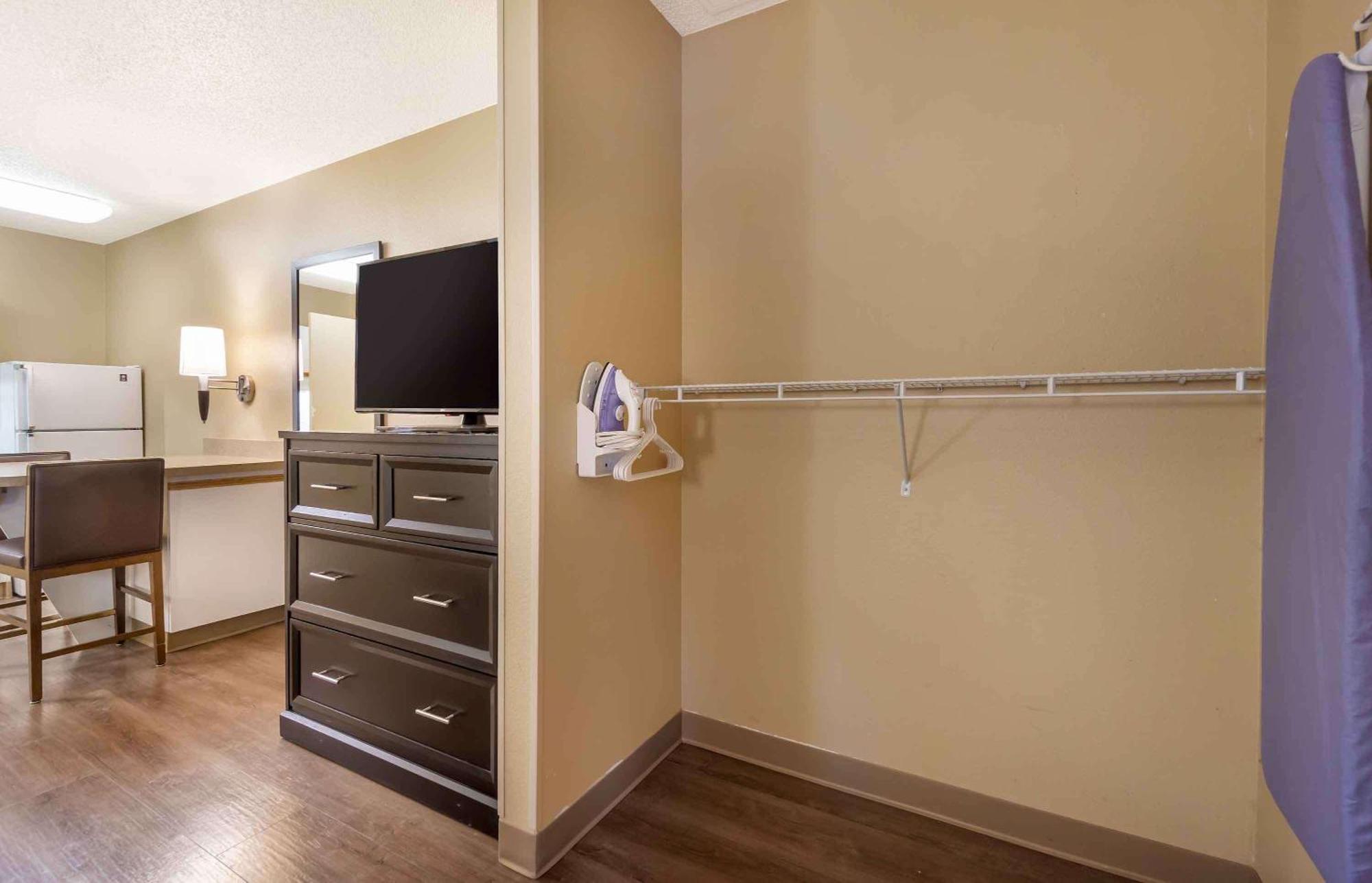 Extended Stay America Suites - Seattle - Bellevue - Factoria Bagian luar foto